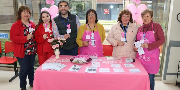 Osorno: En día contra el cáncer de mama reiteran llamado a realizarse mamografía