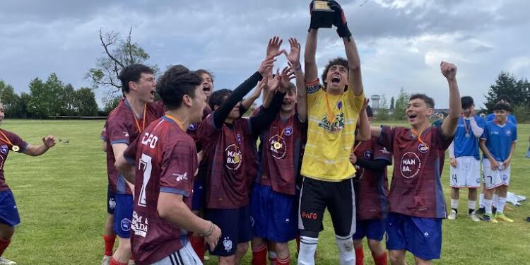 Alianza Francesa venció a Nacional y se consagró campeón de la Súper Copa en Juvenil