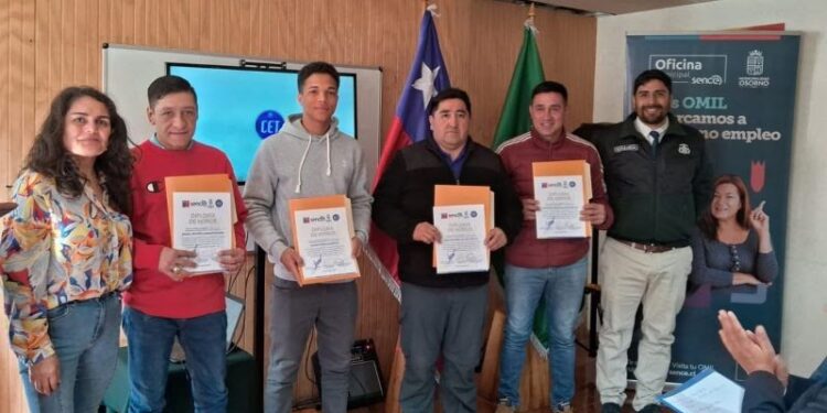 Fortalecen competencias laborales de usuarios del CET de Osorno