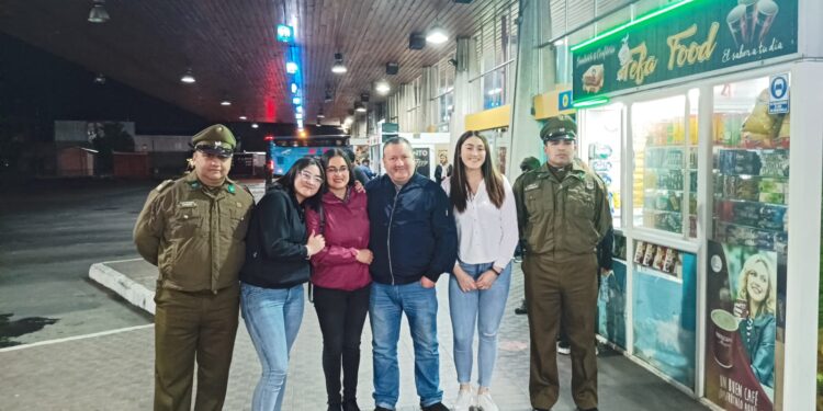 Carabineros concreta reencuentro entre madre e hija tras 40 años de separación