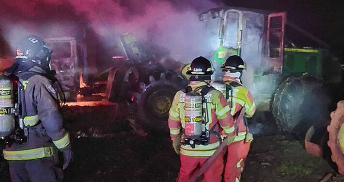 Tercera jornada atentados en La Araucanía: Queman cuatro galpones y dos casas en Vilcún