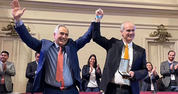 Asume nueva directiva de RN y presidente anuncia Consejo General por postura de cara al Plebiscito