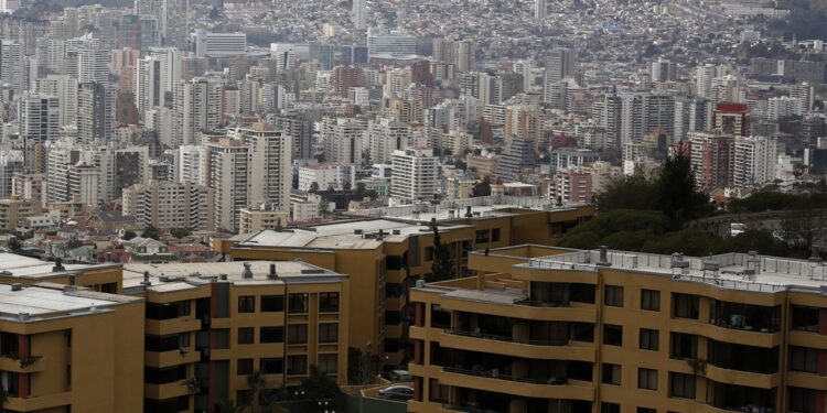 Comisión Experta eliminó exención de contribuciones de la primera vivienda