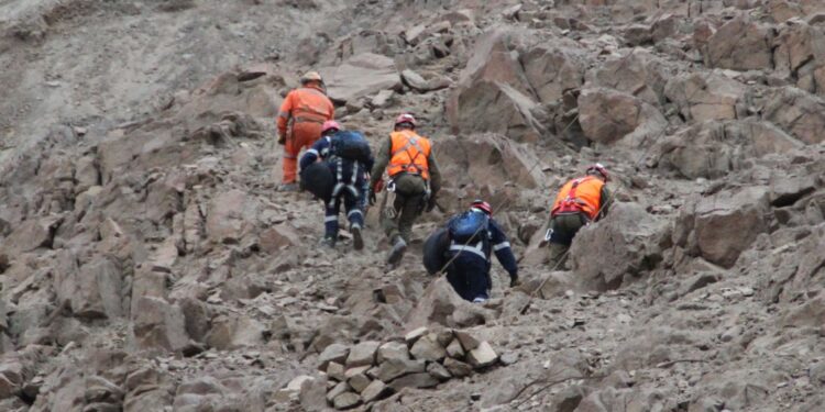 Derrumbe en mina de Taltal dejó un fallecido y un herido