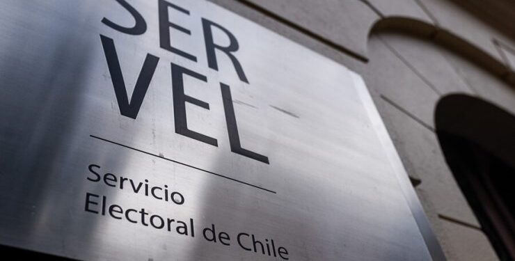 Servel denunció el no pago de $142 millones por parte del Partido Comunes