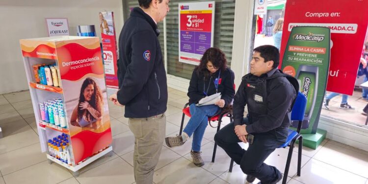 Fiscalizan incumplimientos que afectan a auxiliares de farmacias en región de Los Lagos