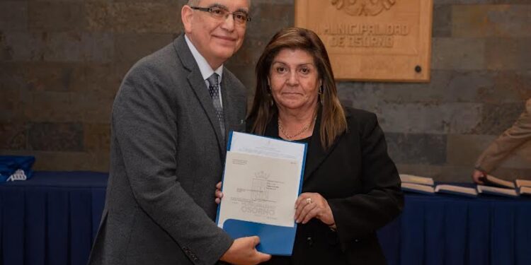16 asistentes de la educación municipal de Osorno recibieron bono de incentivo al retiro