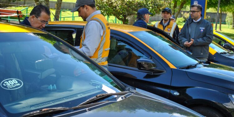 Más de 50 vehículos de transporte de pasajeros en Osorno cuentan con sello “Taxi Seguro” 
