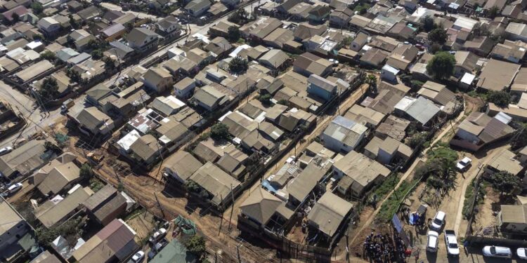 Casen: Déficit nacional de viviendas se mantiene sobre el medio millón