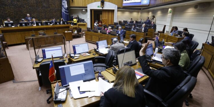 Comisión Mixta despachó propuesta de Presupuesto: Deberá ser ratificada hoy
