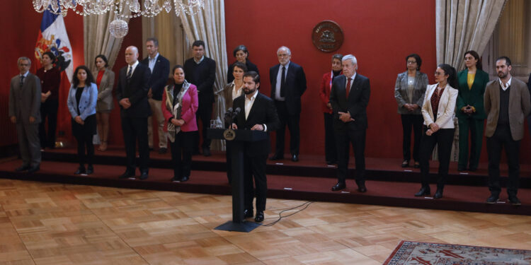 RN pidió al Presidente Boric un cambio de gabinete tras el plebiscito
