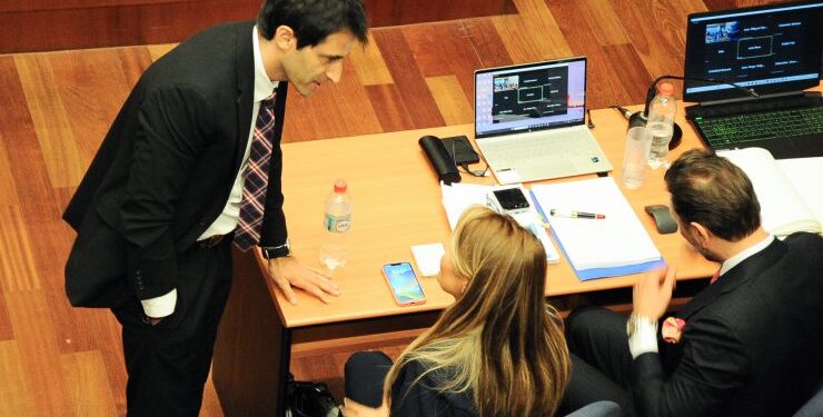 Continúa la formalización de Cathy Barriga por delitos de fraude al fisco: Fiscalía pedirá prisión preventiva