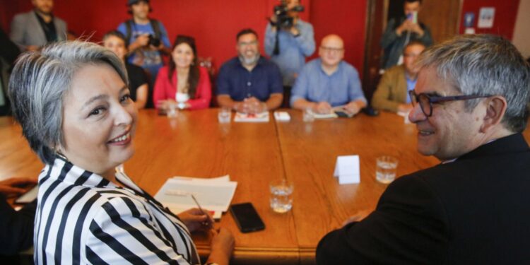 Diputados de la Comisión de Hacienda despacharon la reforma previsional