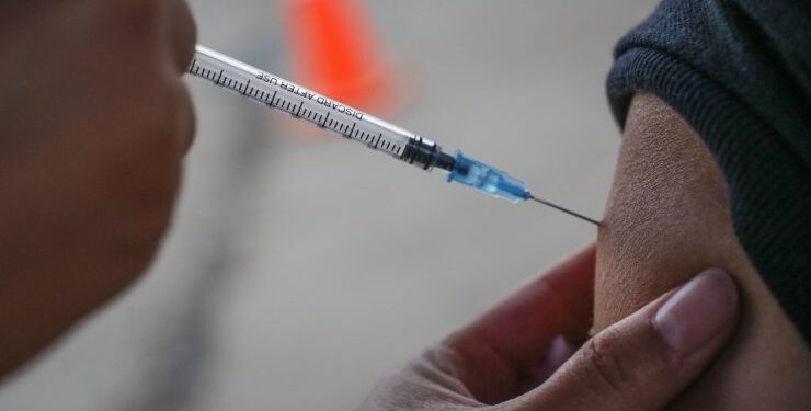 Ministerio de Salud ampliará grupos objetivos para vacunación contra influenza en Valparaíso