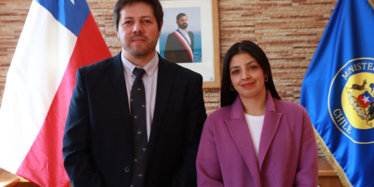 Juan Eduardo Gómez asume como nuevo secretario regional ministerial de Educación
