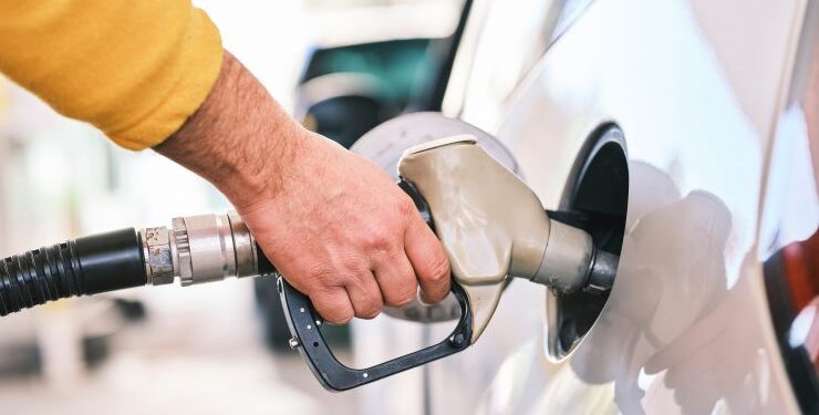 Enap reporta alza de precio en todos los combustibles desde este jueves