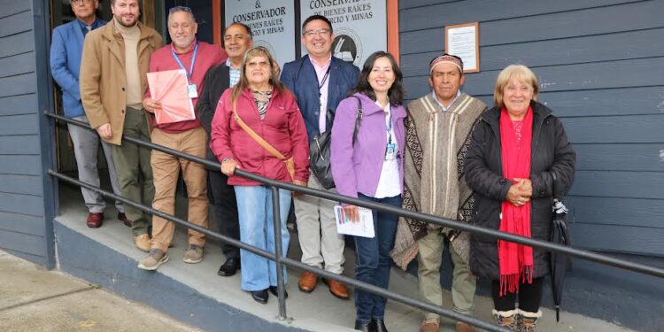 Municipio de Río Negro entrega terreno al Servicio de Salud Osorno para proyecto de nuevo hospital