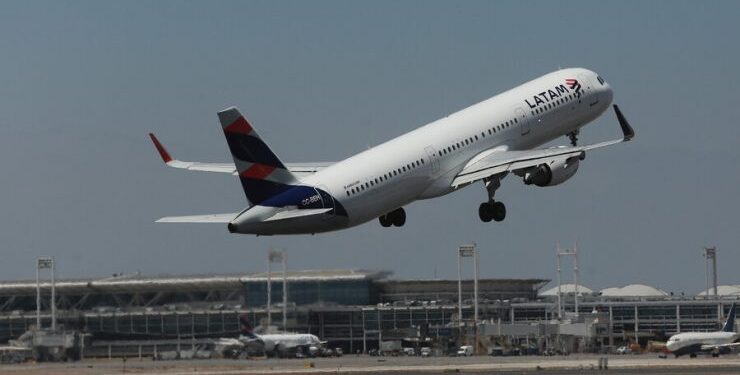 Recuperan caja negra de avión de Latam que tuvo incidente en vuelo Sydney-Santiago