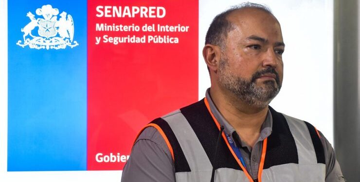 Gobierno solicita renuncia del director de Senapred tras retraso en viviendas de emergencia
