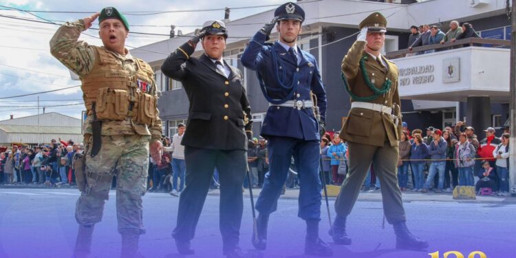 Río Negro organizó desfile cívico militar para conmemorar su aniversario 128