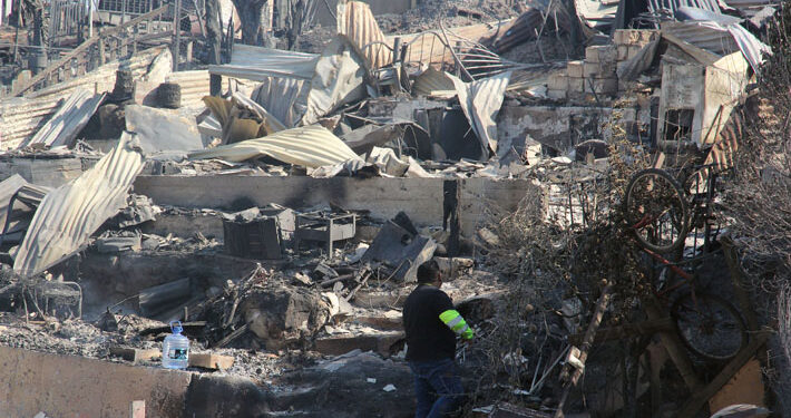 Denuncian «falsos» damnificados por incendios en Valparaíso: De 900 fichas FIBE, 35 eran reales