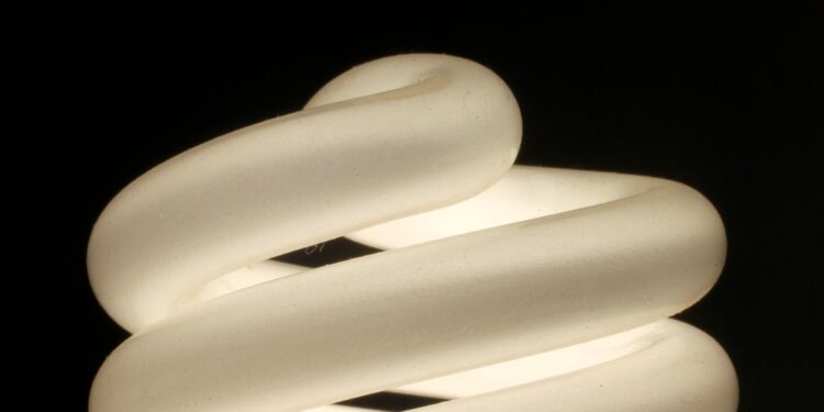 Más de 500 mil personas se vieron afectadas por corte de luz desde Loncoche hasta Chiloé