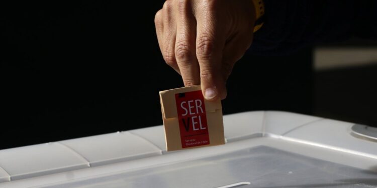 Municipales: Oficialismo zanjará criterios para elegir candidatos esta semana