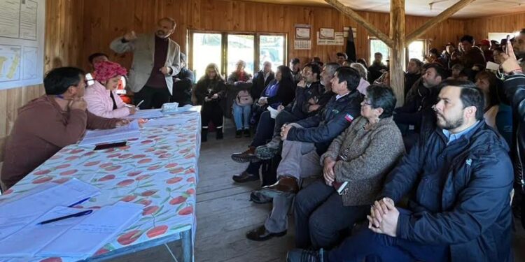 Dirección de Vialidad pavimentará camino Puloyo-Centinela en San Juan de La Costa
