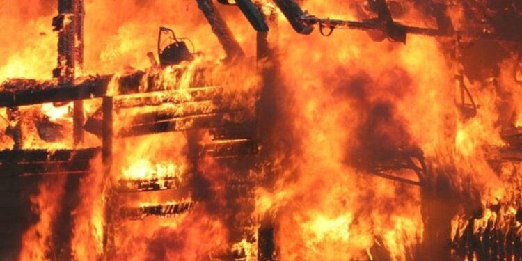 Matrimonio falleció en incendio registrado en sector Los Riscos de Purranque