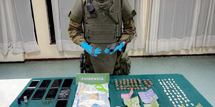 Detienen a pareja por homicidio frustrado y otros delitos en Osorno