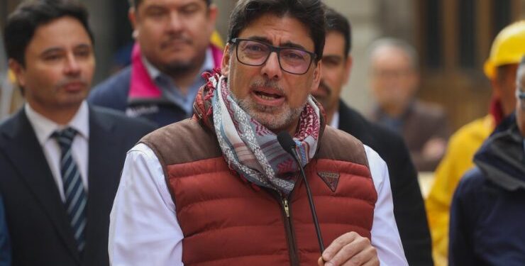 Solicitan formalizar a Daniel Jadue por fraude al fisco, cohecho y estafa por caso Farmacias Populares