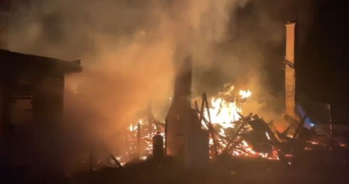 Sujetos encapuchados realizan ataque incendiario en fundo ubicado en Perquenco