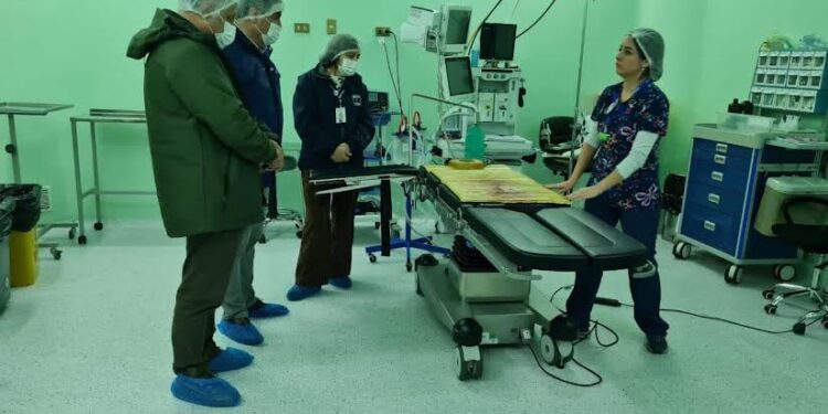 Autoridades revisaron avance de obras de salud en la provincia de Osorno