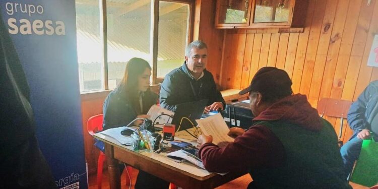 Saesa llegó con su oficina en terreno hasta sector de Currimahuida en San Pablo