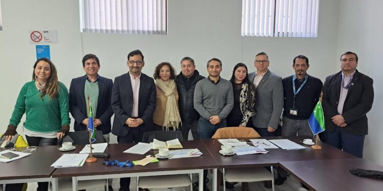 Acuerdan gestionar recursos para vehículos de seguridad del aeródromo Cañal Bajo de Osorno