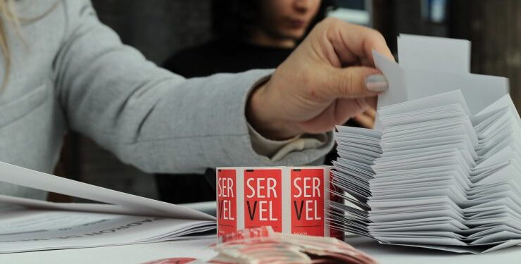 Servel publicó lista de vocales de mesa para primarias municipales y de gobernador