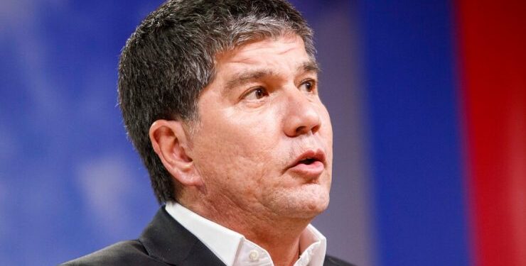 Paro de camioneros: Monsalve advierte que aplicarán “todo el rigor de la ley” por cortes totales de rutas