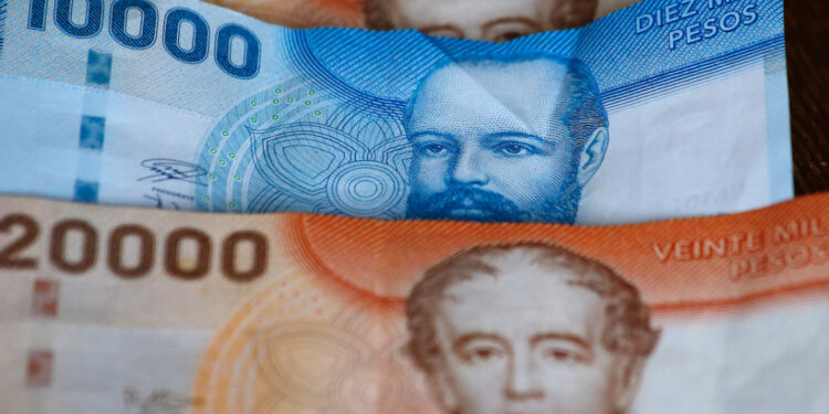 Sueldo mínimo: ¿A cuánto aumentará este 1 de julio?