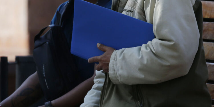 Gobierno comprometió ley de igualdad salarial entre hombres y mujeres