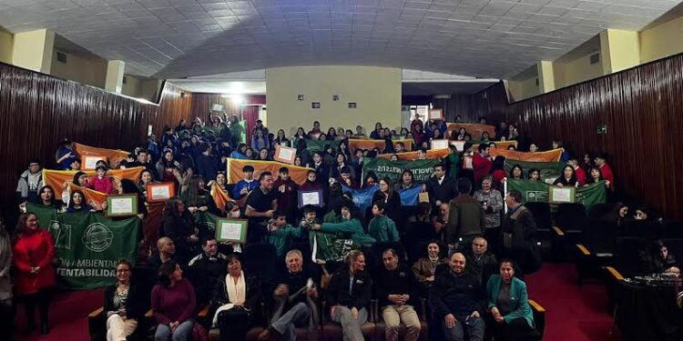 17 establecimientos de educación municipal de Osorno obtienen certificación ambiental