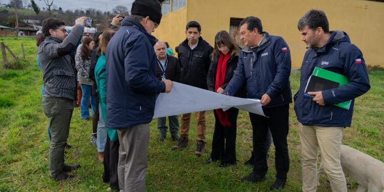 Inician trabajo conjunto para dotar a Cancura de viviendas sociales