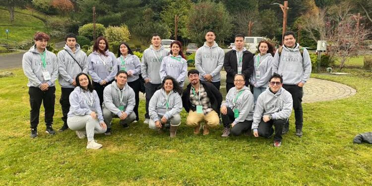 Estudiantes de Santo Tomás Osorno y Puerto Montt participaron en Escuela de Líderes