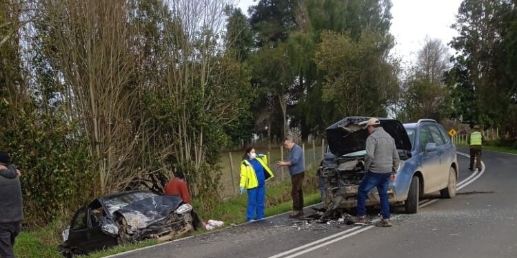 San Pablo: Colisión vehicular en ruta U-135 dejó cinco lesionados