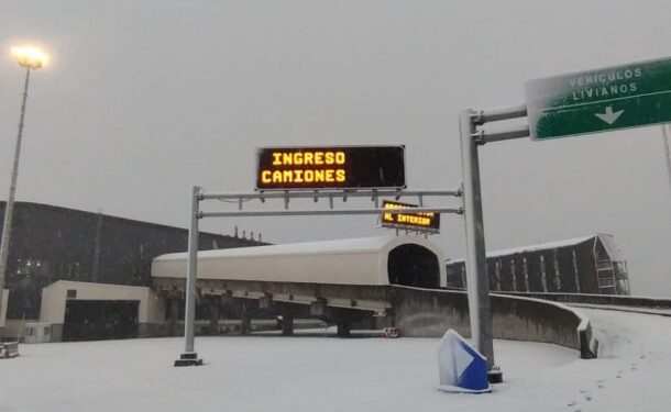 Paso Los Libertadores permanecerá cerrado este jueves por pronóstico de nevazones