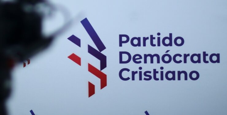 Frente feminista DC respalda proyecto de aborto legal y llama a diputados del partido a “dar el ejemplo en el Congreso”