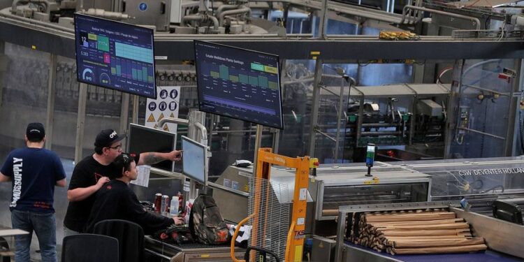 Imacec: Actividad económica registra crecimiento de 3,5% en abril