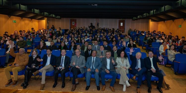 Osorno: Dan el vamos al concurso nacional estudiantil “Economía + cerca”