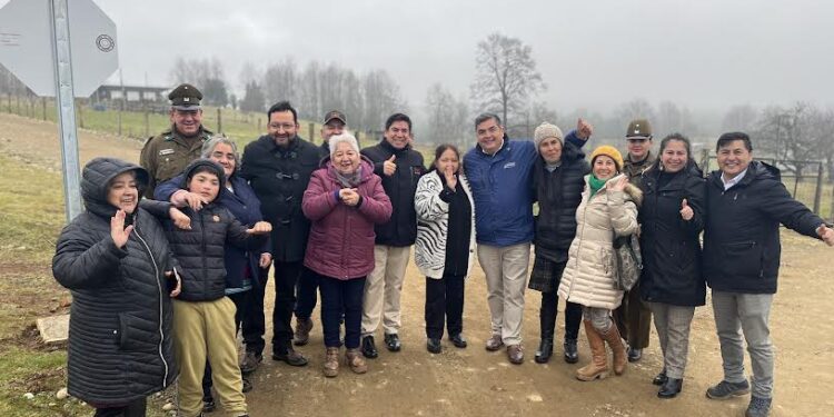 Inauguran conservación de 15 caminos no enrolados en sector rural La Poza