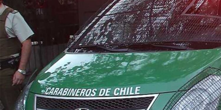 Detienen a dos sujetos por intento de estafa tras venta de vehículo en Osorno