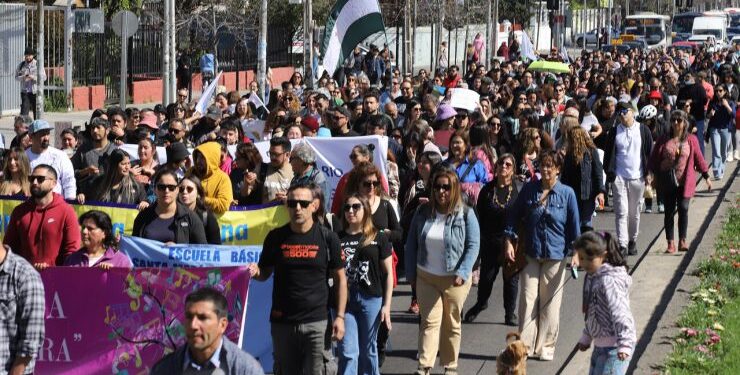 Colegio de Profesores convoca a paro por casos de agresiones, acoso y malos tratos contra docentes